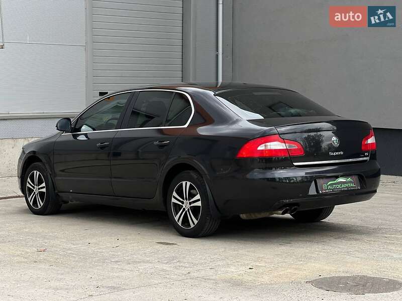 Лифтбек Skoda Superb 2012 в Киеве
