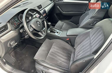 Универсал Skoda Superb 2018 в 