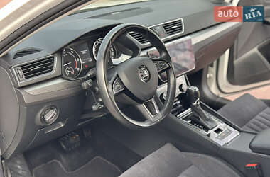 Универсал Skoda Superb 2018 в 