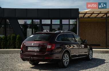 Універсал Skoda Superb 2011 в 