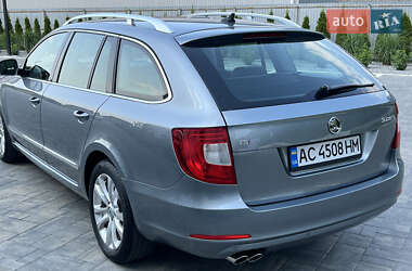 Универсал Skoda Superb 2009 в 