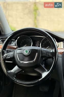 Универсал Skoda Superb 2012 в 