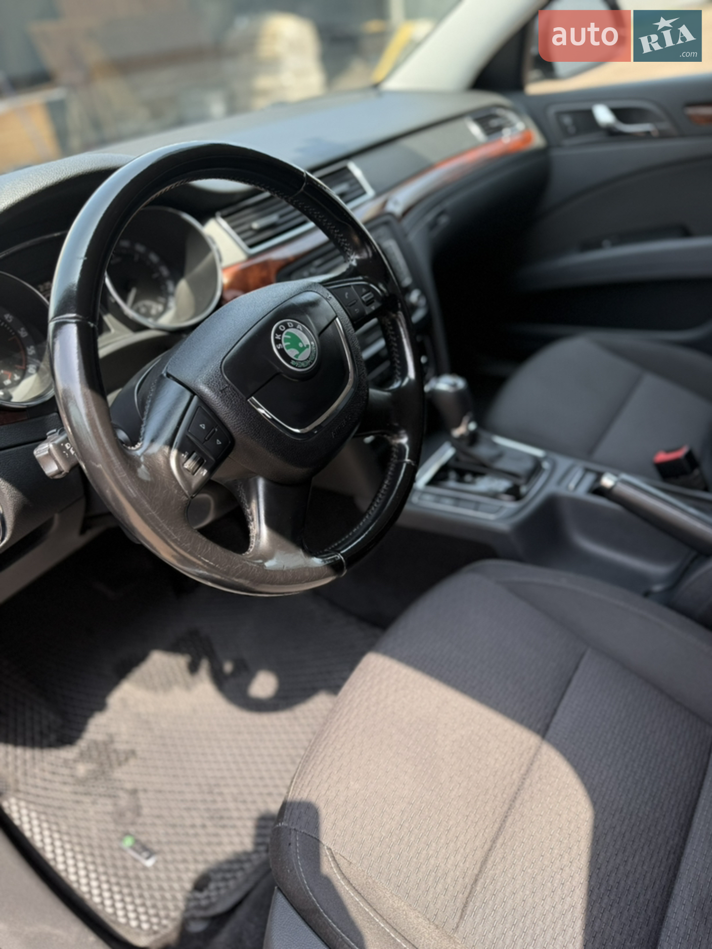 2012 Skoda Superb - мініатюра 16