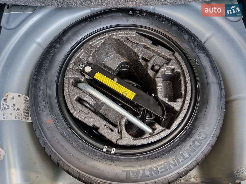 Универсал Skoda Superb 2010 в Ивано-Франковске