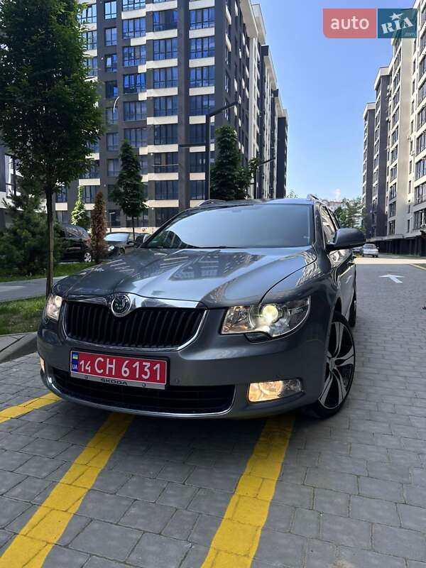 Универсал Skoda Superb 2010 в Ивано-Франковске