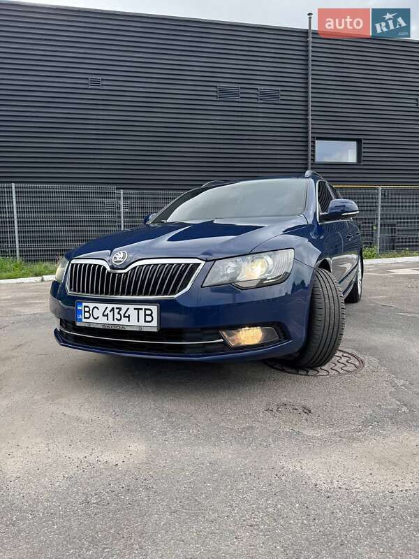 Универсал Skoda Superb 2014 в Львове