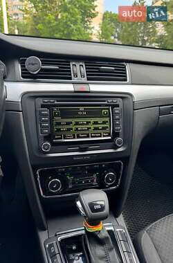 Универсал Skoda Superb 2014 в 