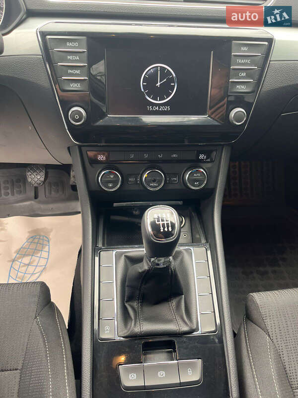 Универсал Skoda Superb 2016 в Киеве