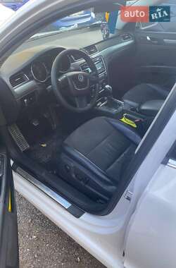 Лифтбек Skoda Superb 2009 в 