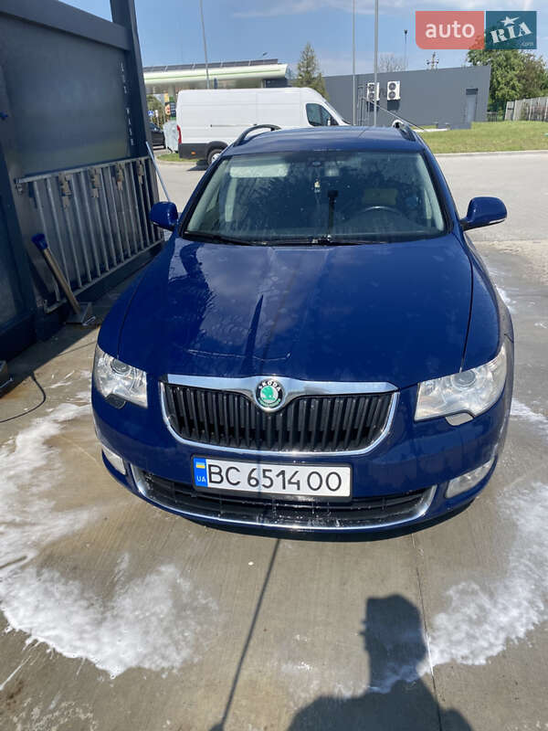 Универсал Skoda Superb 2010 в 