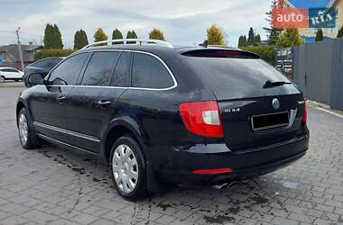 Універсал Skoda Superb 2011 в Калуші