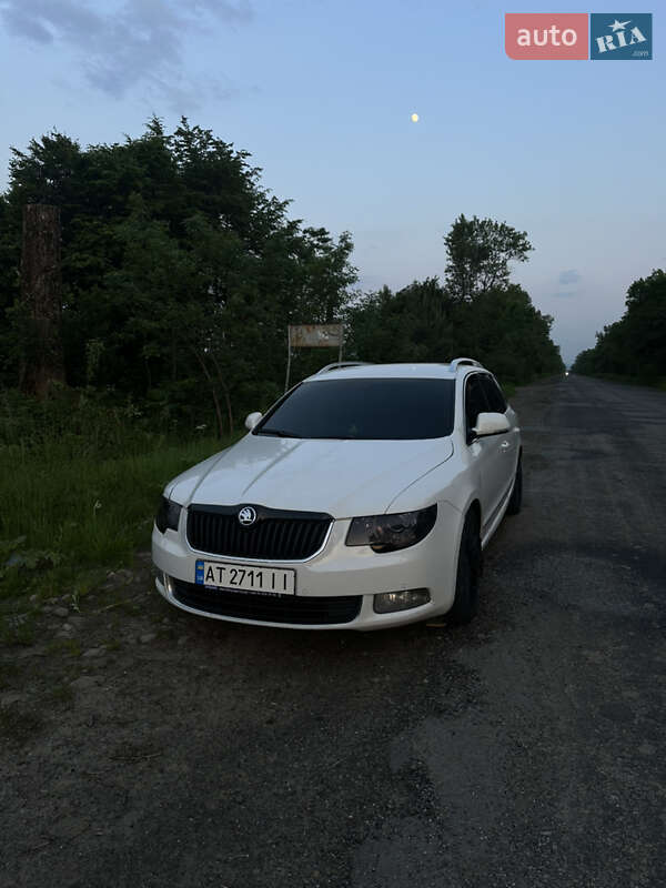 Универсал Skoda Superb 2011 в 
