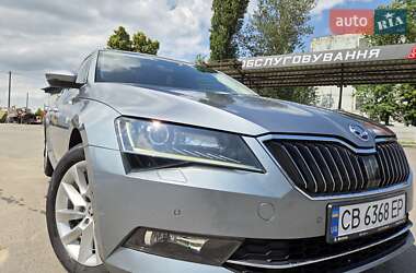 Лифтбек Skoda Superb 2016 в 