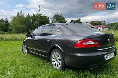 Лифтбек Skoda Superb 2009 в 