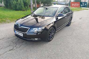 Лифтбек Skoda Superb 2015 в Киеве