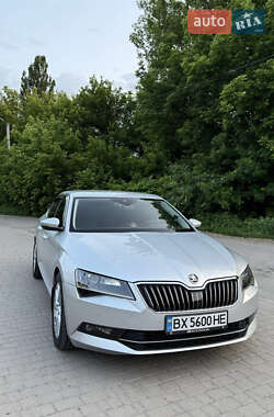 Ліфтбек Skoda Superb 2017 в Хмельницькому