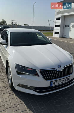 Ліфтбек Skoda Superb 2017 в 