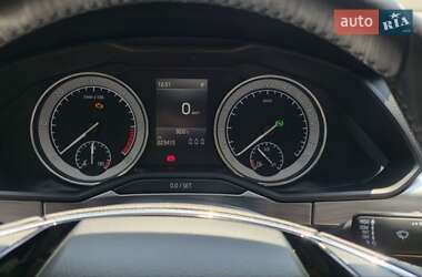 Лифтбек Skoda Superb 2020 в 