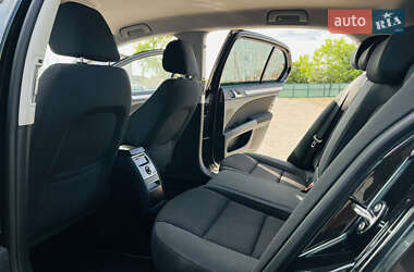 Лифтбек Skoda Superb 2014 в 