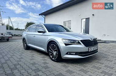 Универсал Skoda Superb 2017 в 