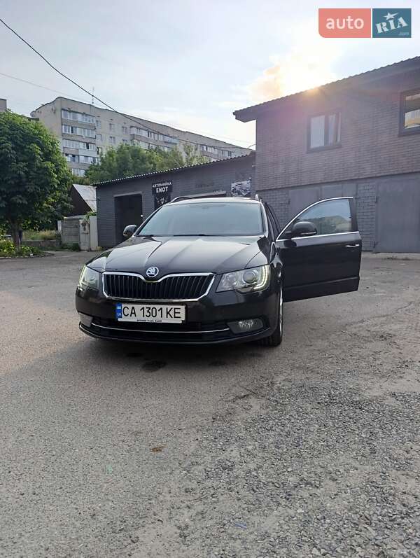 Универсал Skoda Superb 2015 в 