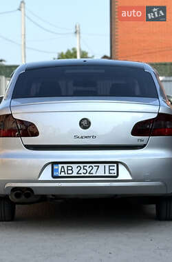 Лифтбек Skoda Superb 2011 в 