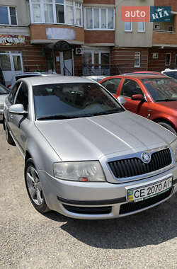 Лифтбек Skoda Superb 2007 в 