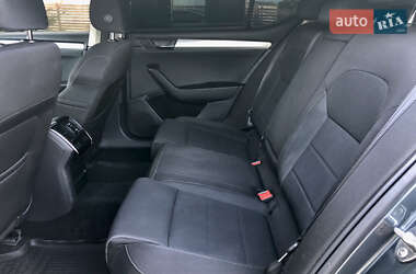 Лифтбек Skoda Superb 2017 в 