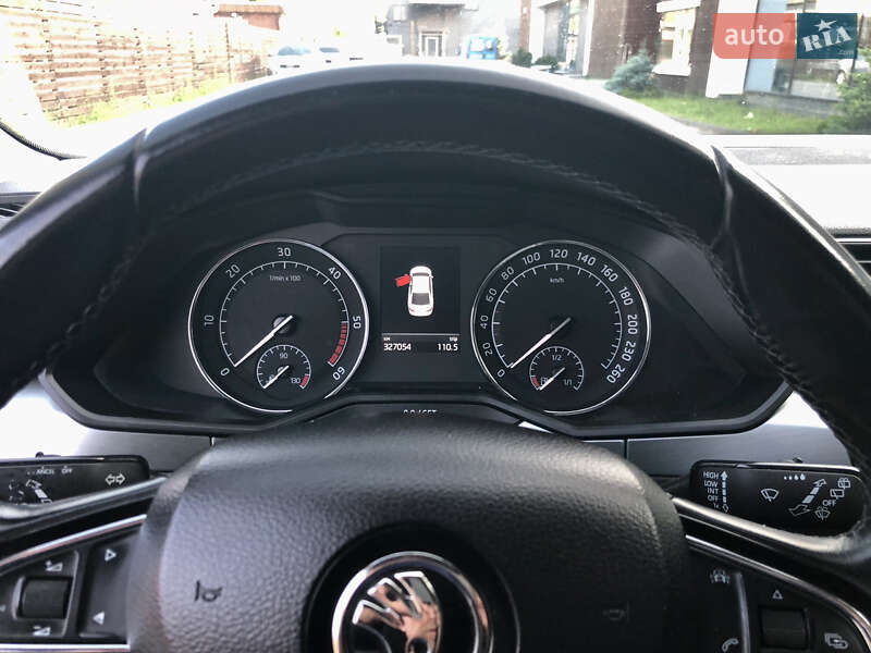 Лифтбек Skoda Superb 2017 в Тячеве