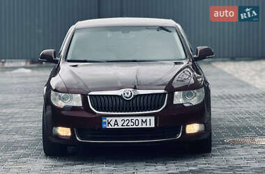 Лифтбек Skoda Superb 2009 в 