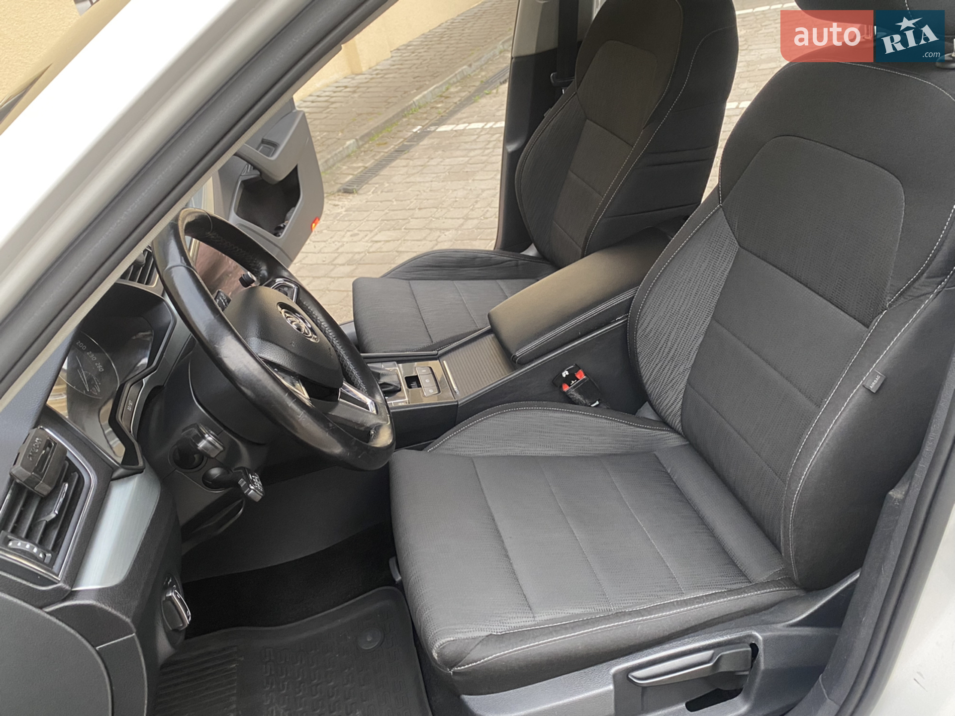 2017 Skoda Superb - мініатюра 42