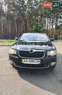 Ліфтбек Skoda Superb 2011 в Києві