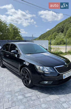 Лифтбек Skoda Superb 2014 в Ивано-Франковске