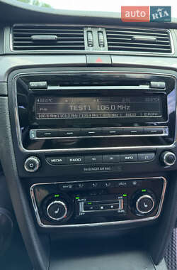 Лифтбек Skoda Superb 2014 в 