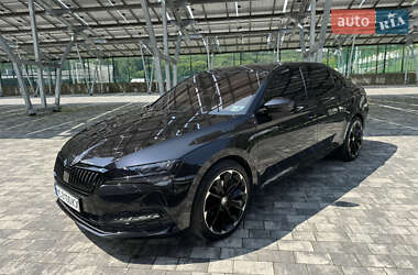 Лифтбек Skoda Superb 2020 в Львове