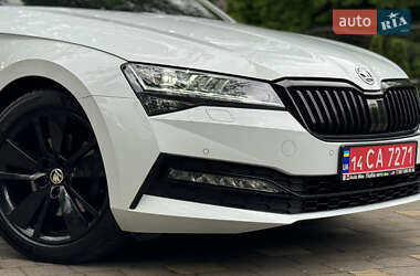 Лифтбек Skoda Superb 2021 в 