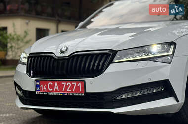 Лифтбек Skoda Superb 2021 в 