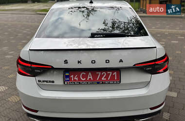 Лифтбек Skoda Superb 2021 в 