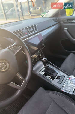 Универсал Skoda Superb 2019 в 