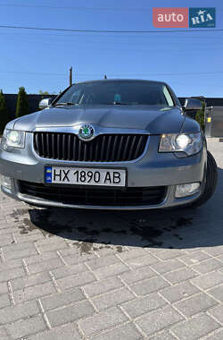 Лифтбек Skoda Superb 2008 в 