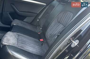 Ліфтбек Skoda Superb 2016 в 