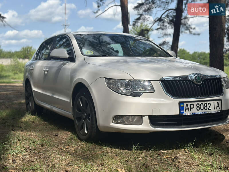 Лифтбек Skoda Superb 2011 в Сумах