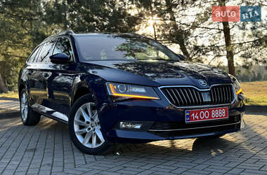 Универсал Skoda Superb 2018 в Дрогобыче