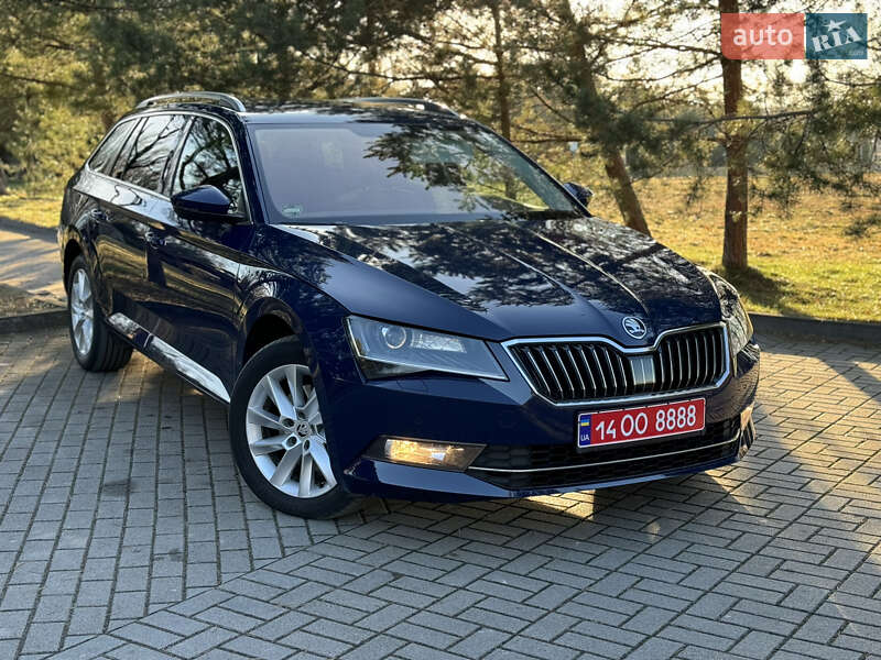 Универсал Skoda Superb 2018 в Дрогобыче