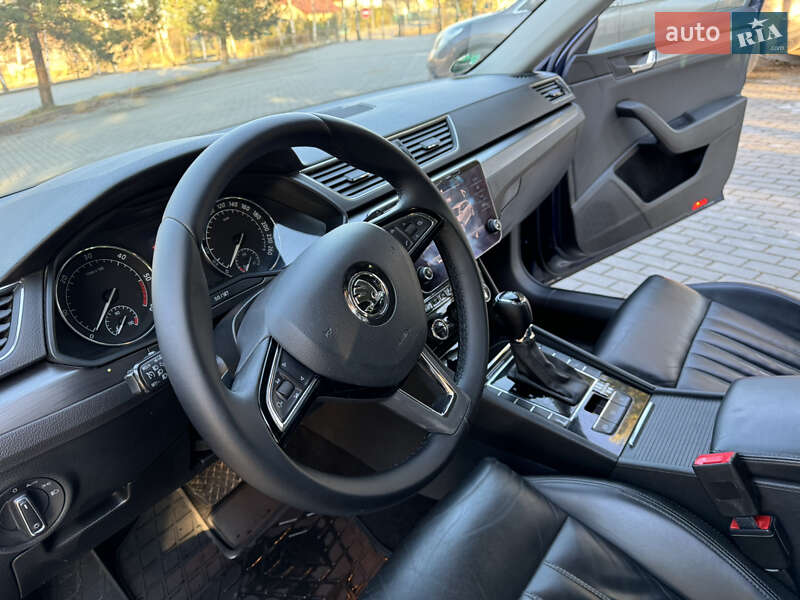 Универсал Skoda Superb 2018 в Дрогобыче