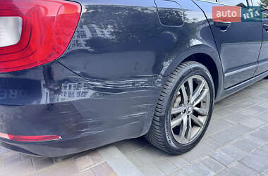 Универсал Skoda Superb 2013 в 