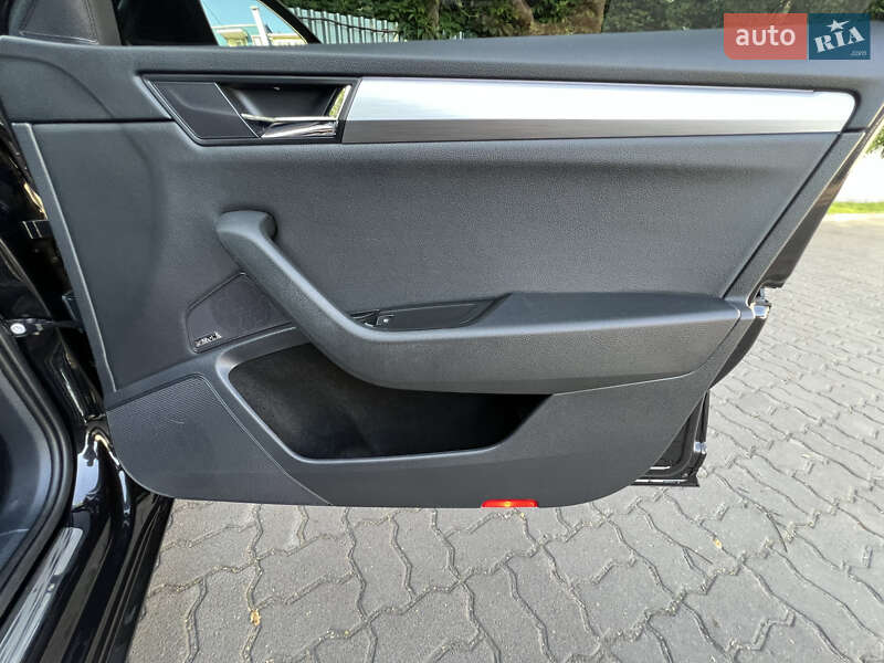 Универсал Skoda Superb 2018 в Луцке