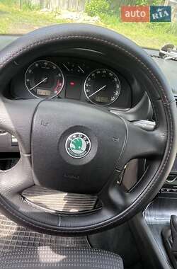 Лифтбек Skoda Superb 2006 в 