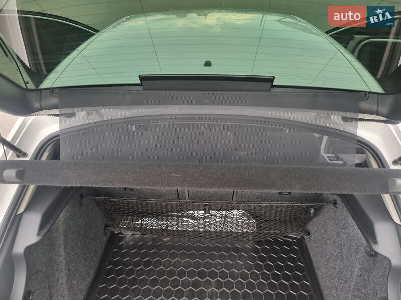 Лифтбек Skoda Superb 2012 в Днепре