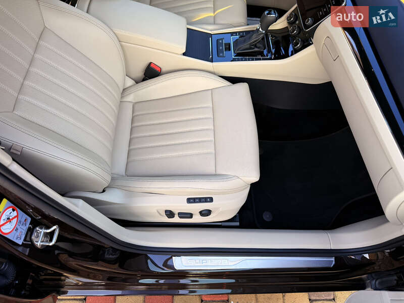 Лифтбек Skoda Superb 2019 в Мукачево